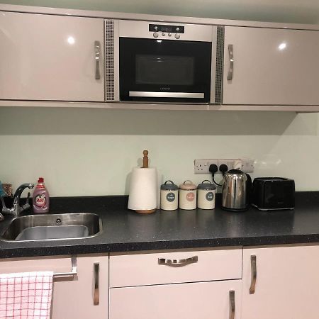 Cosy 1 Bed Garden Annexe Appartement Colchester Buitenkant foto